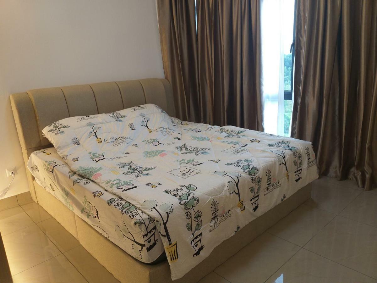 Kempas Indah @ The Secret Garden Homestay Johor Bahru Exterior foto