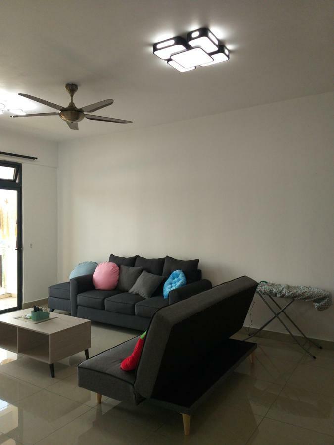 Kempas Indah @ The Secret Garden Homestay Johor Bahru Exterior foto